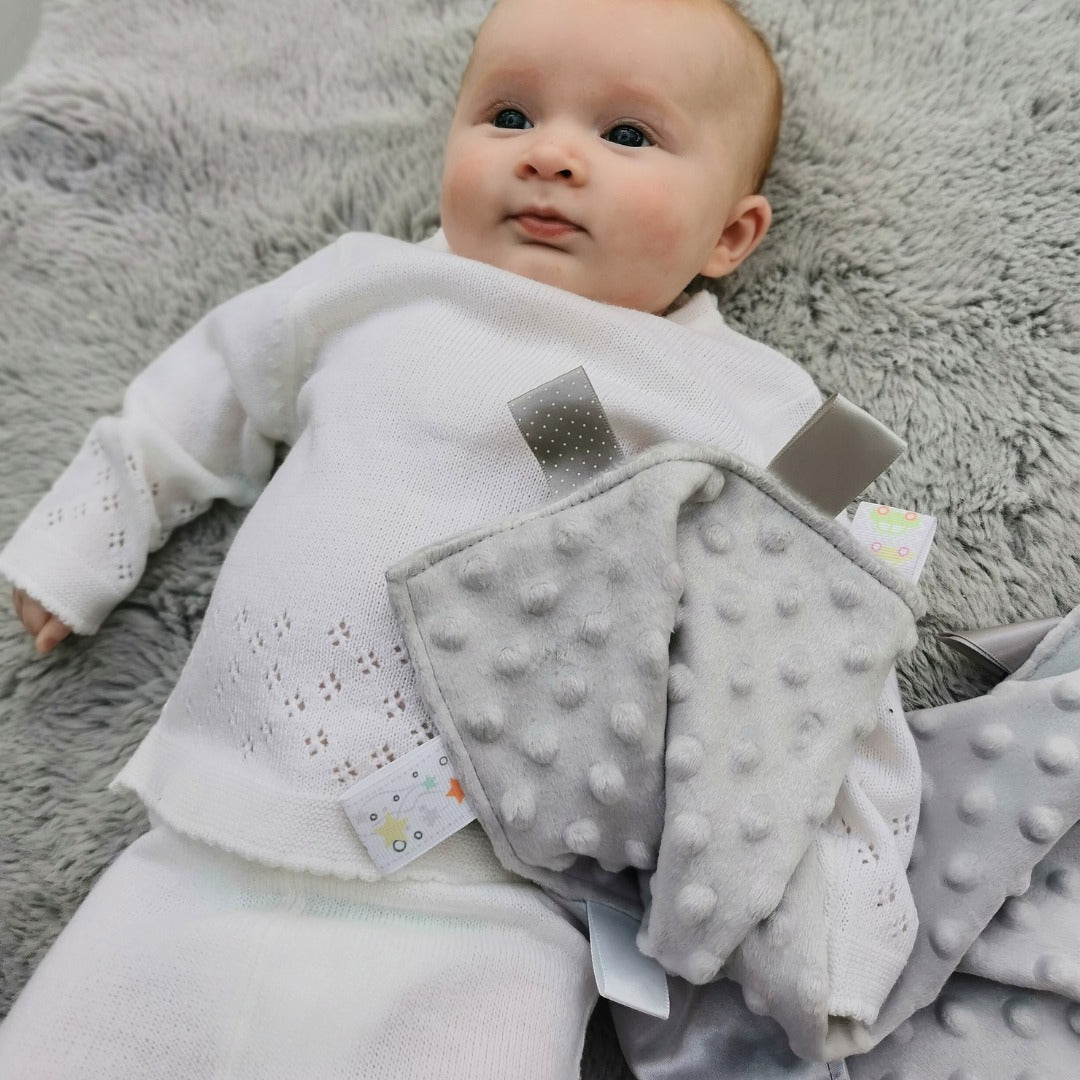 Baby Blankets  Snuggly Blankets for Boys, Girls, & Newborns – Bumbles & Boo