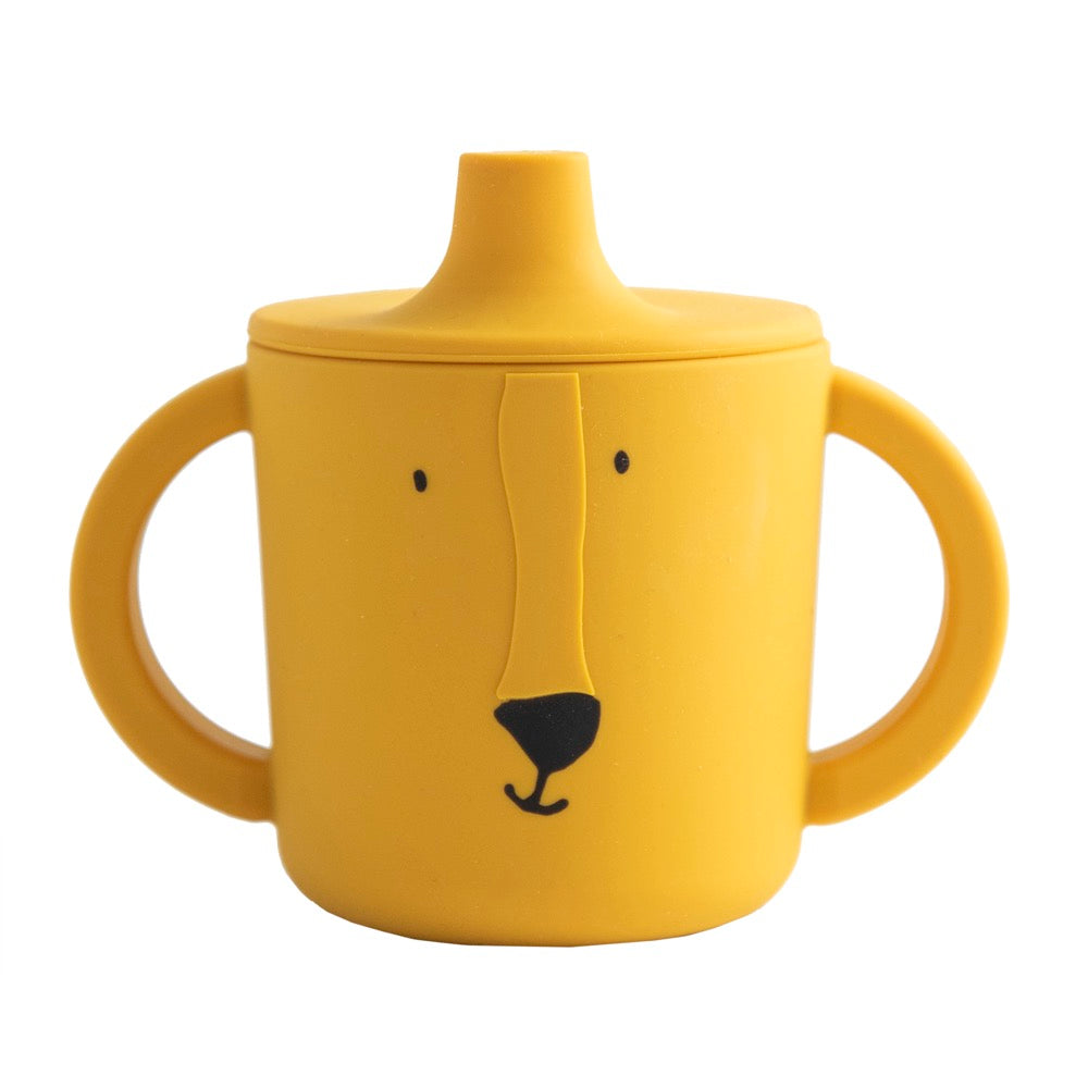 Easy-Grip Mr. Lion Sippy Cup with ergonomic handles for toddlers, designed for spill-free sipping and convenience for on-the-go parents.