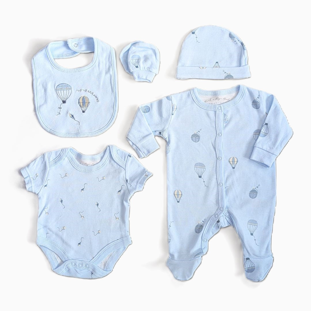 Baby boy clothing set blue with balloons pattern.