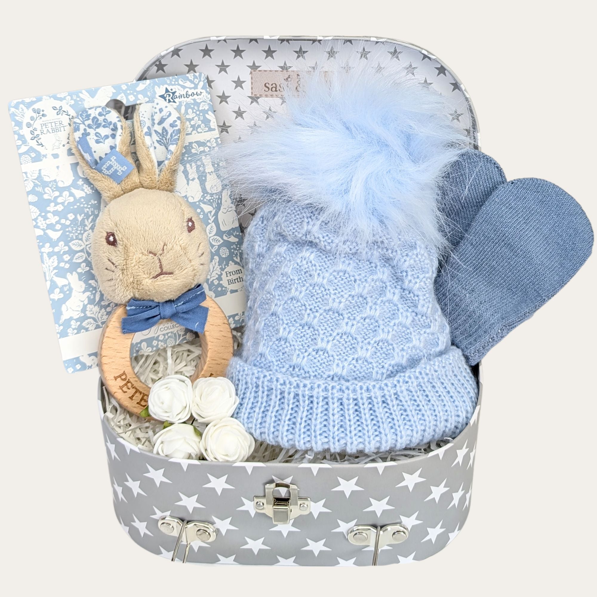 Baby boy hamper with peter rabbit, baby knit hat, baby mittens in blue. Bumbles and Boo.