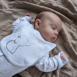 baby clothing set in white cotton with elephant design