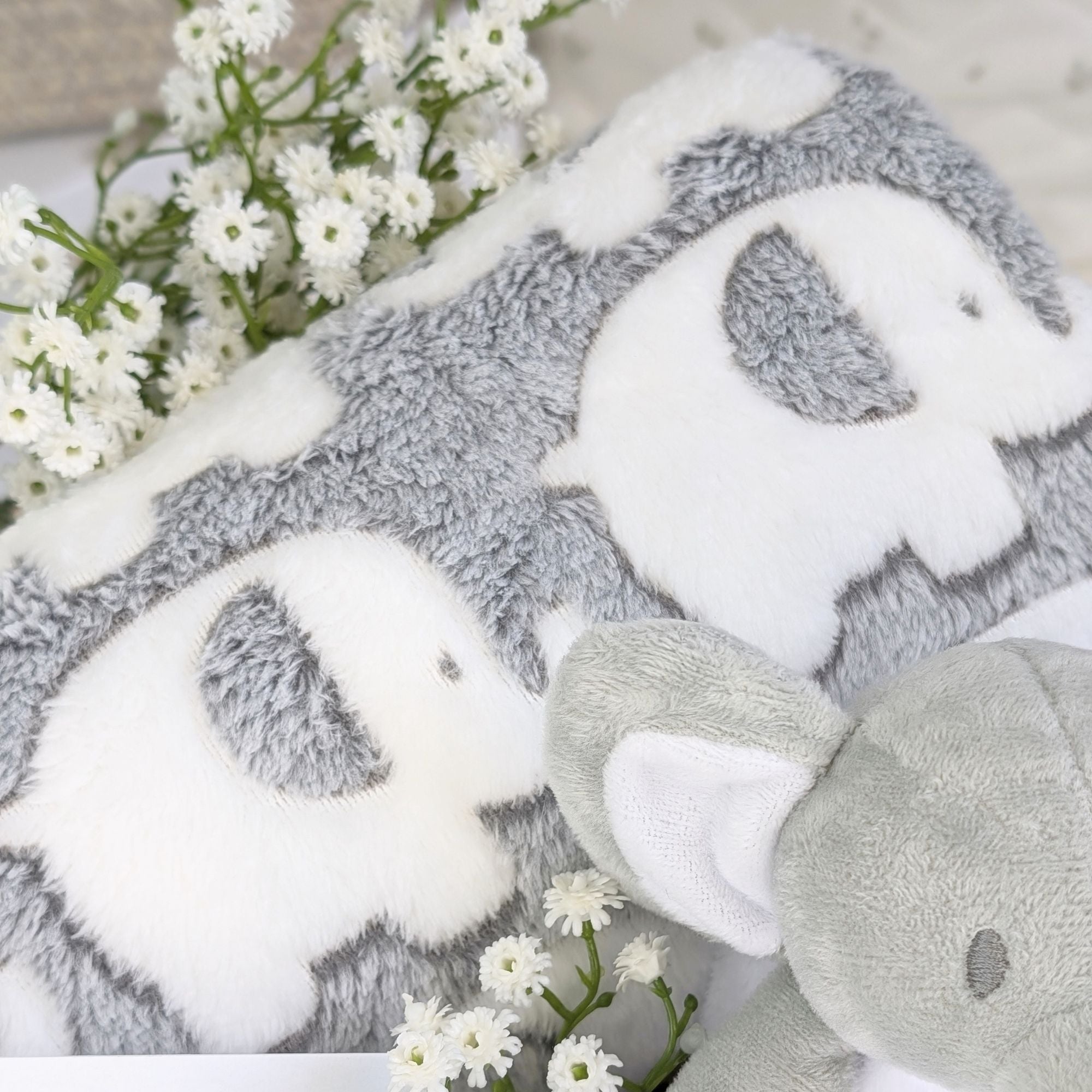 baby elephant blanket in grey and white with fleece