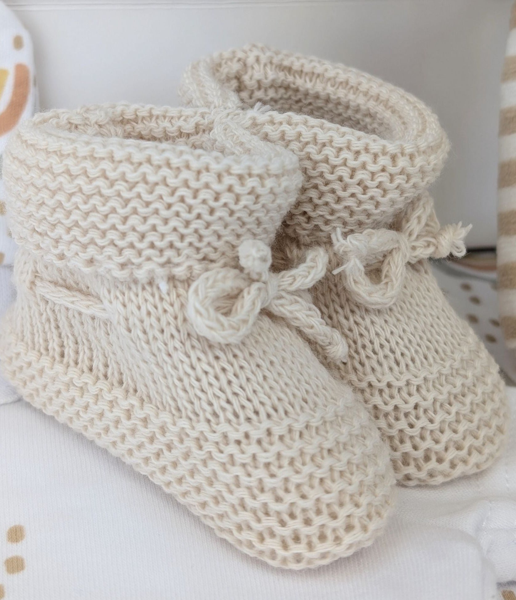 baby knit booties beige