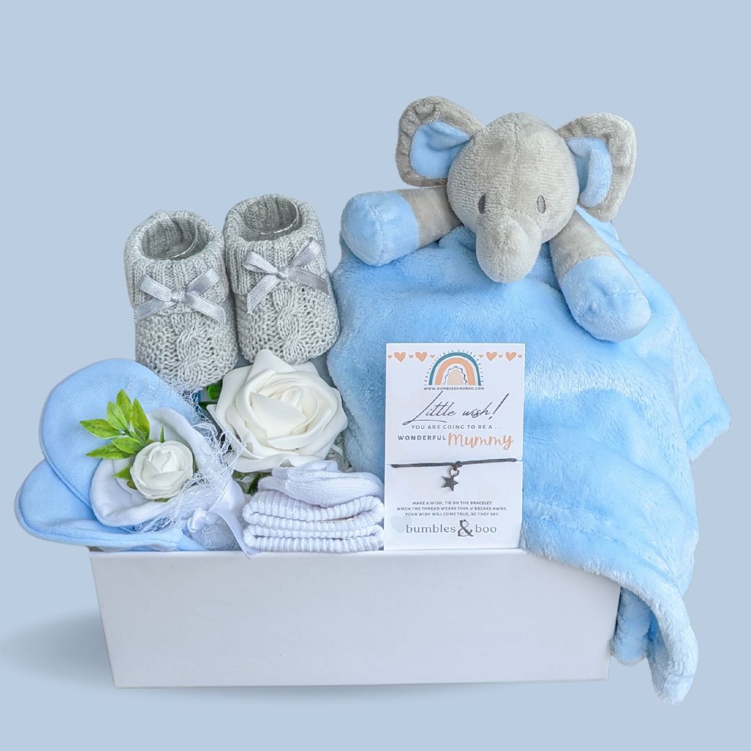 Buy New Born Essential Babies Gift Set 19 Pieces - Baby Boy Stuff Pure  Cotton Clothing Set - Casual New Born Baby Clothes Set | Newborn Boy Clothes,  Blue, new born Online at desertcartINDIA