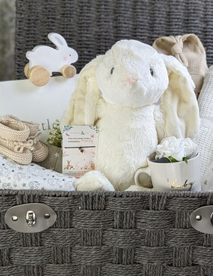 mum to be gift hamper features a photo album, baby blanket, chubby eco bunny, wish string for mummy, muslin squares and more!