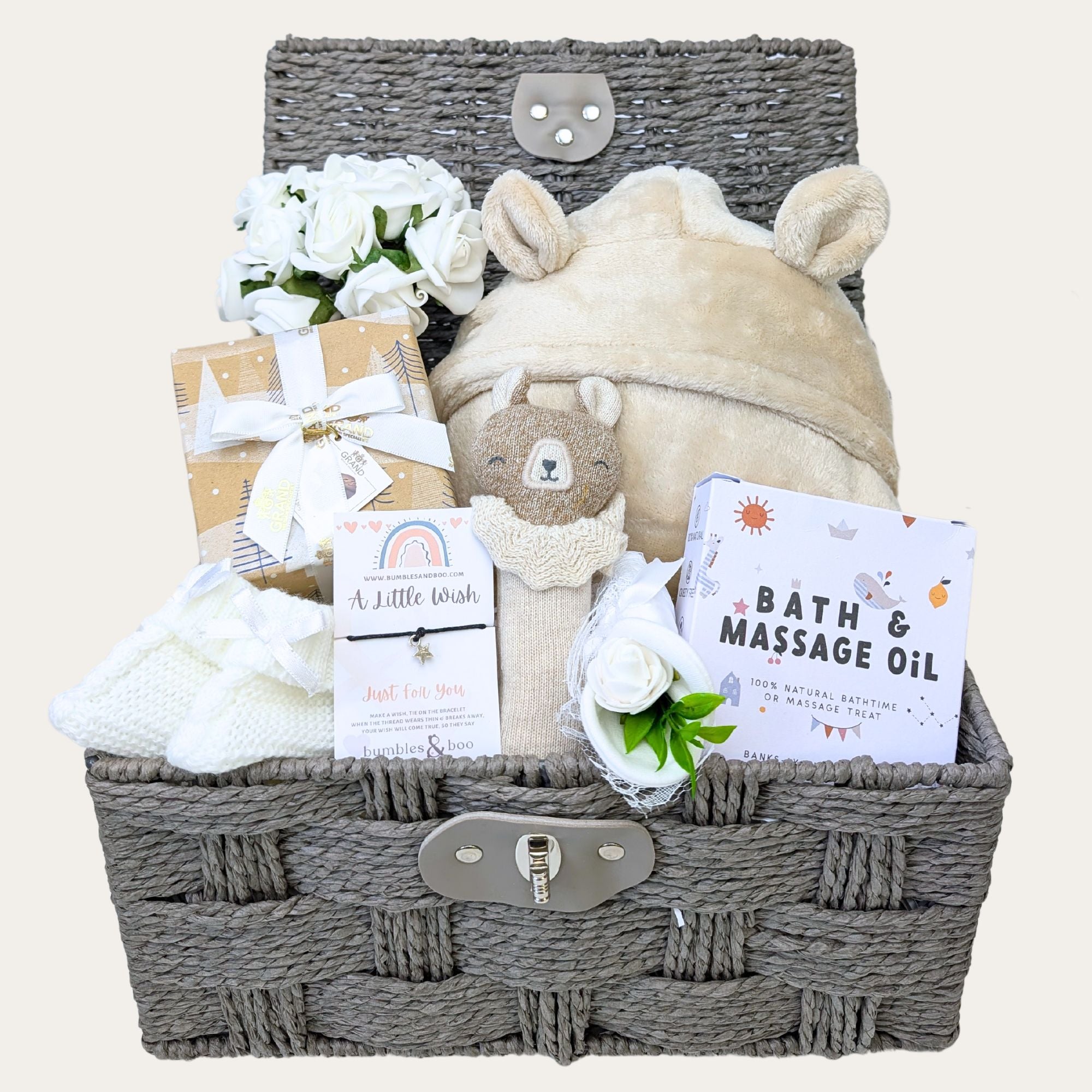 mum to be gift hamper with teddy bear theme and gifts for both baby and the mum to be