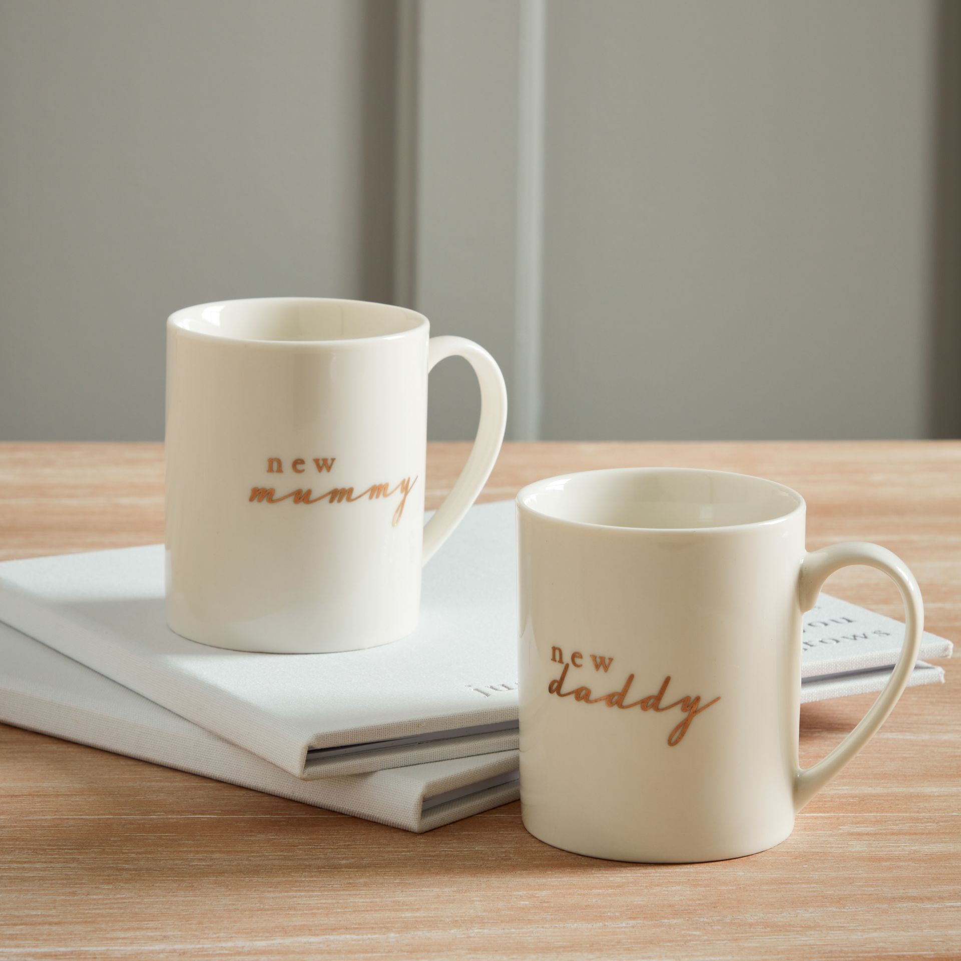 New Mummy &amp; New Daddy Porcelain Mug New Parent Gift Set