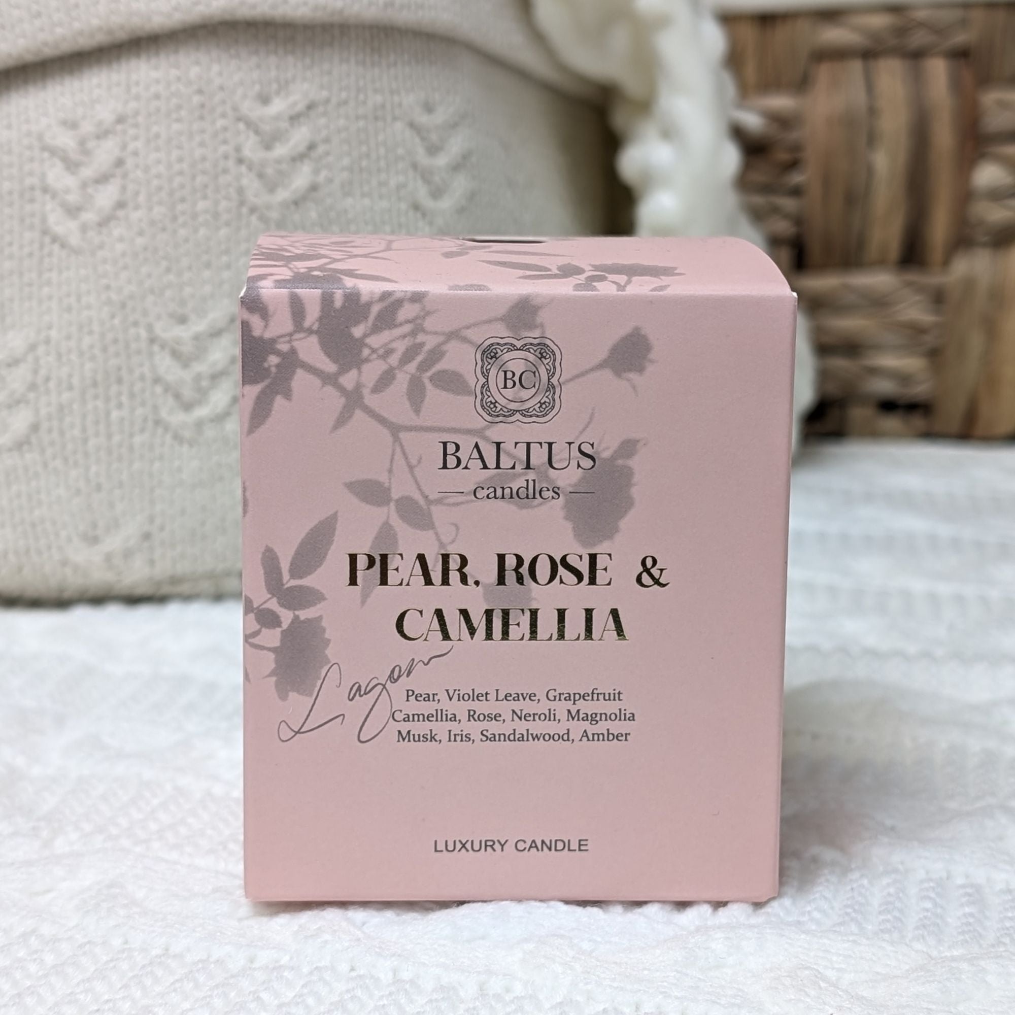 pear rose and camellia fragranced luxury candle bumbles and boo