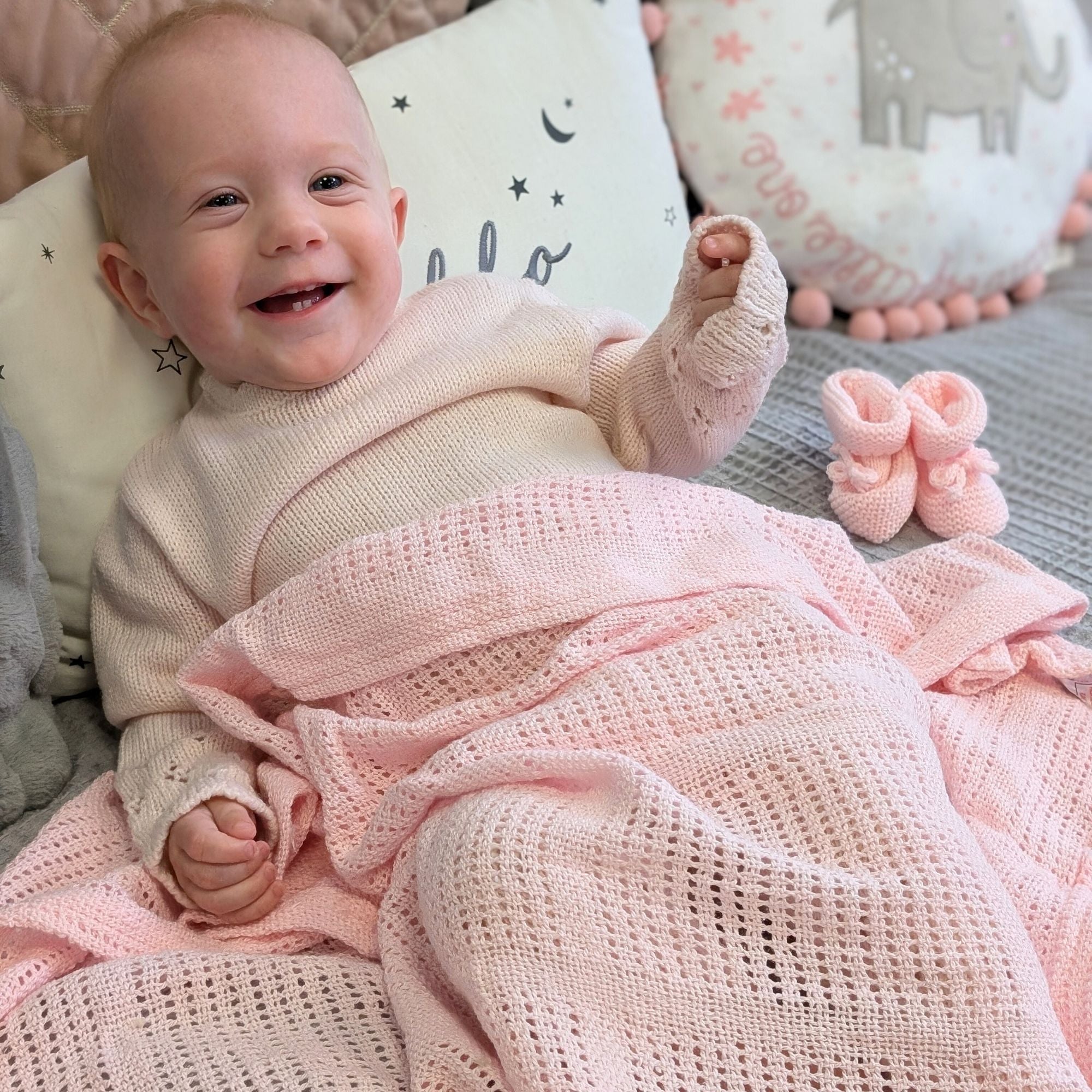 pink knit baby blanket cellular