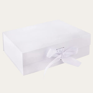 white magnetic gift box