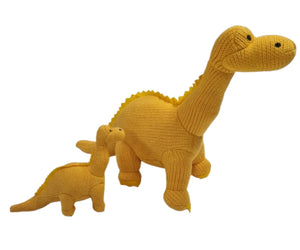 yellow organic knit giraffe
