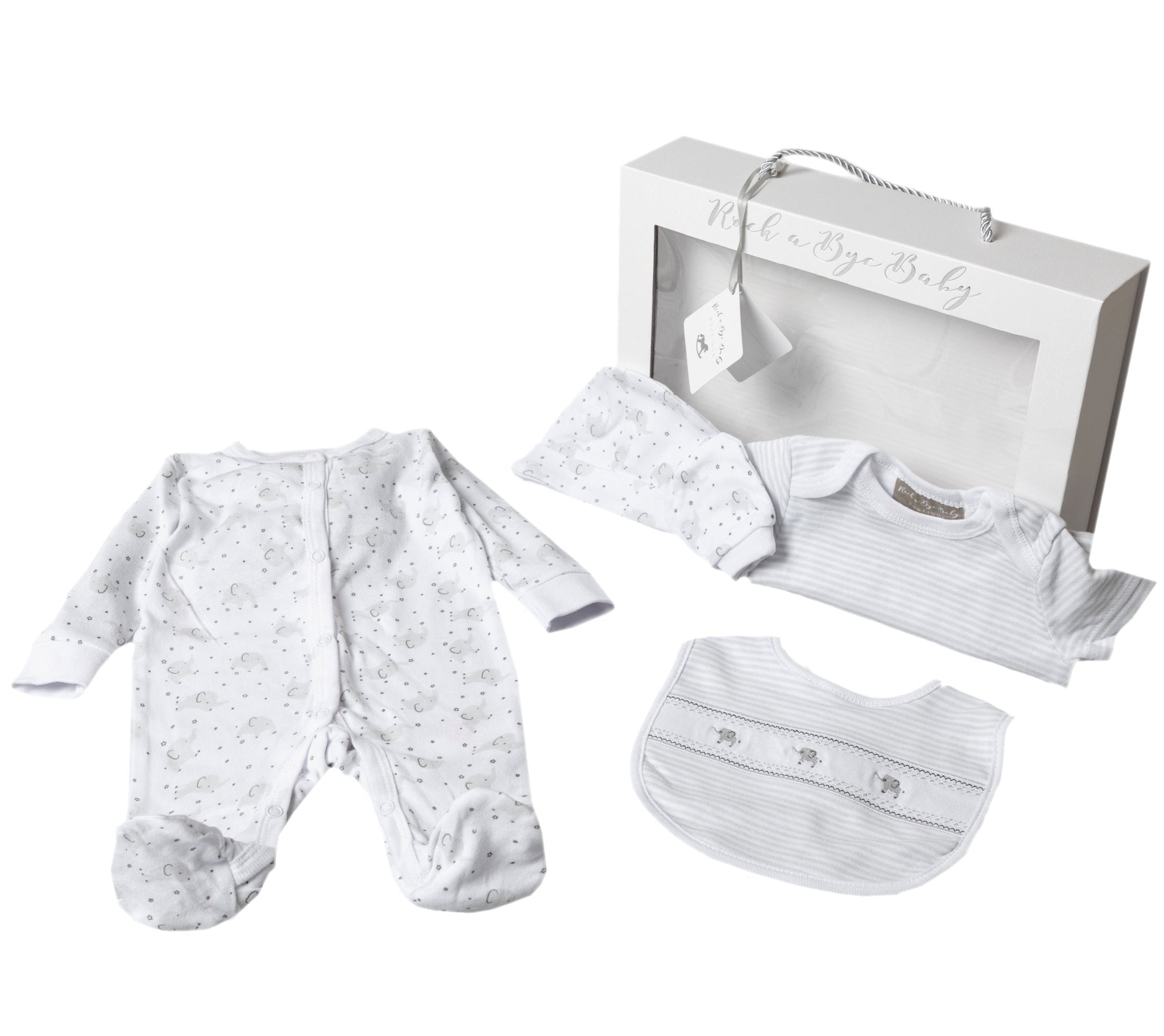 Our Little Elephants Unisex Gift Set is the perfect choice for any new arrival. Complete with a gorgeous sleepsuit, hat and mittens set, it’s sure to impress your friends and family